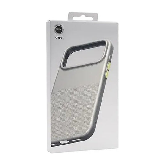 Capinha Emborrachada com Textura Bipartida e Interior Aveludado – iPhone 16
